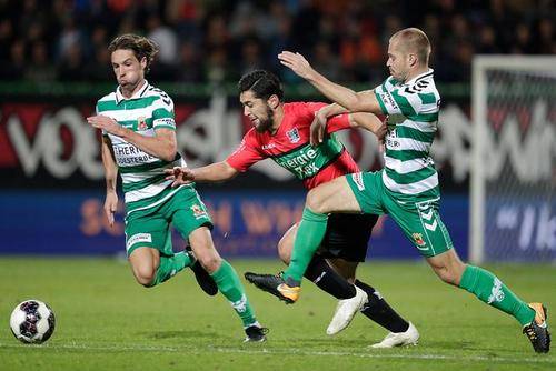 更多辉煌的 更多辉煌的