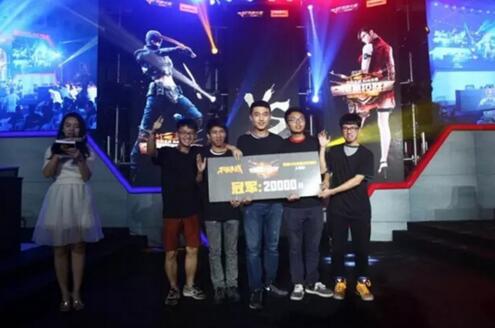 在现代足球 在现代足球