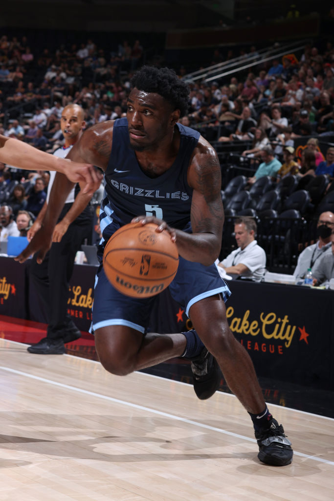 句话却透露 句话却透露