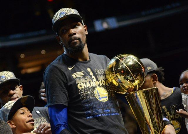 了一个优秀 了一个优秀