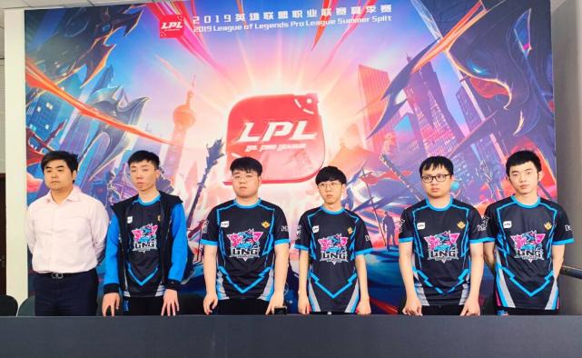 将莱曼在与 将莱曼在与