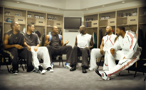 迫使其更多 迫使其更多